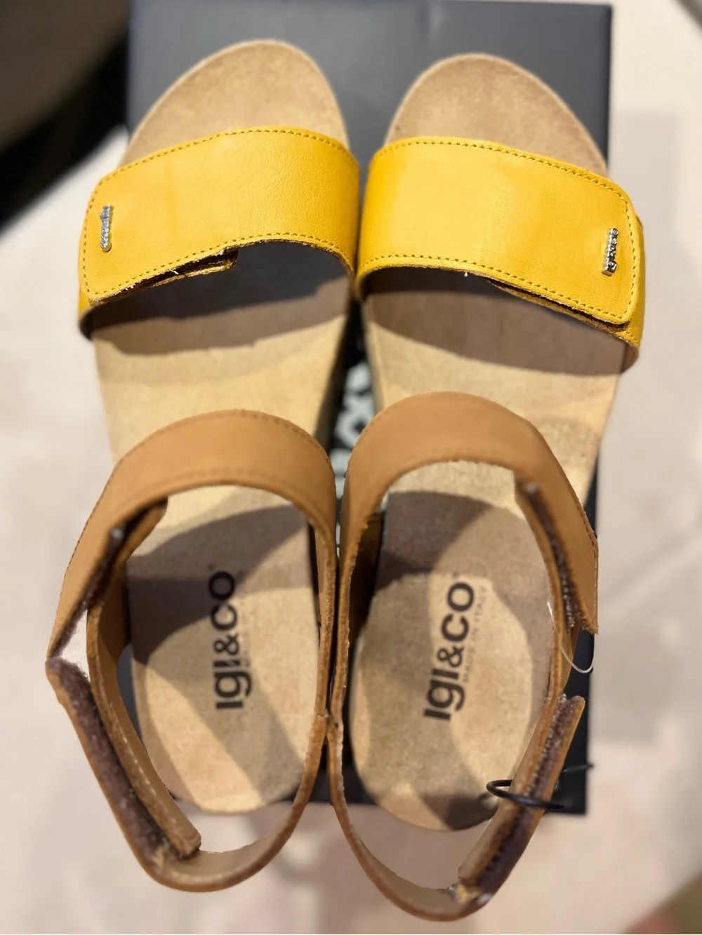 IGI&CO Yellow and Tan Platform Comfort Sandals